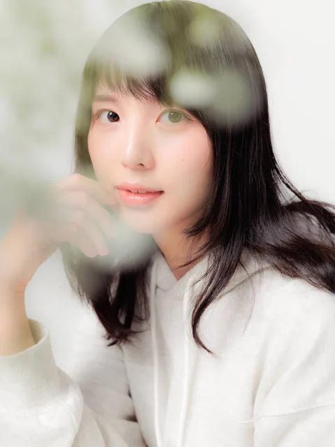 綿目霞